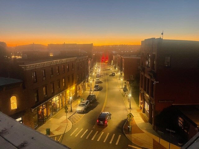 More Photos Of 2 Cross St, Beacon Storefront Retail Residential For Lease