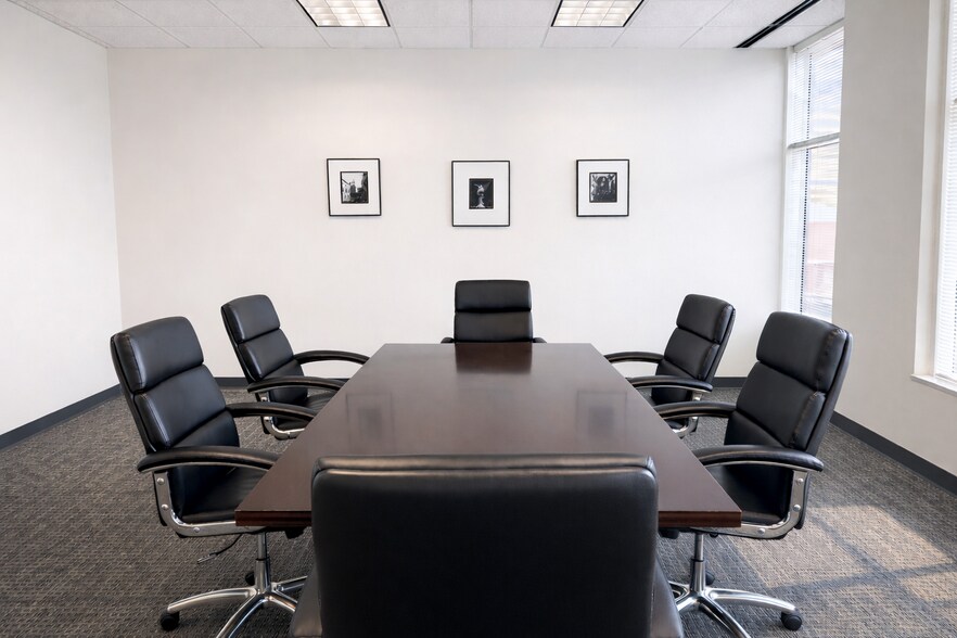 More Photos Of 6565 Americas Pky NE, Albuquerque Coworking Space