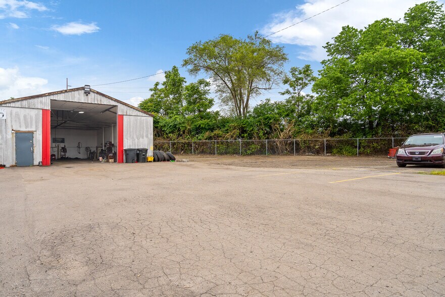 More Photos Of 1227 Deeds Ave, Dayton Warehouse For Lease