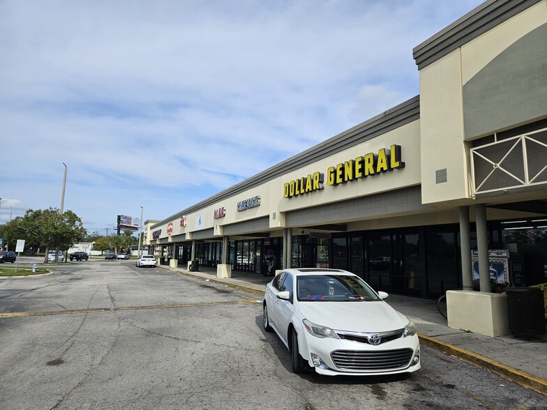 More Photos Of 4300 Clarcona Ocoee Rd, Orlando General Retail For Sale