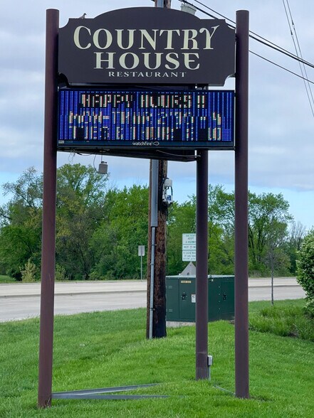 More Photos Of 2095 S Kirk Rd, Geneva Restaurant For Sale