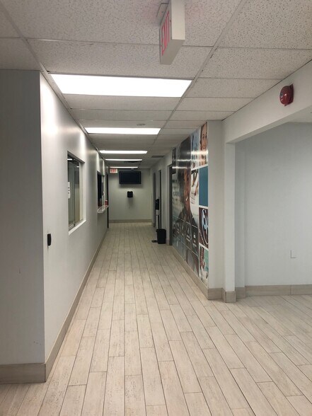 More Photos Of 31 Fasken Dr, Toronto Office For Sale