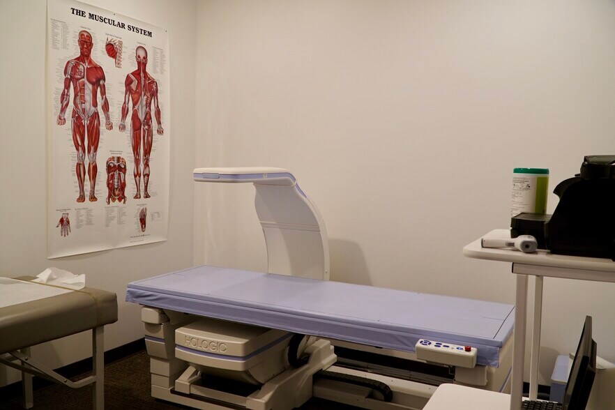 More Photos Of 5850 W Cypress St, Tampa Office For Lease