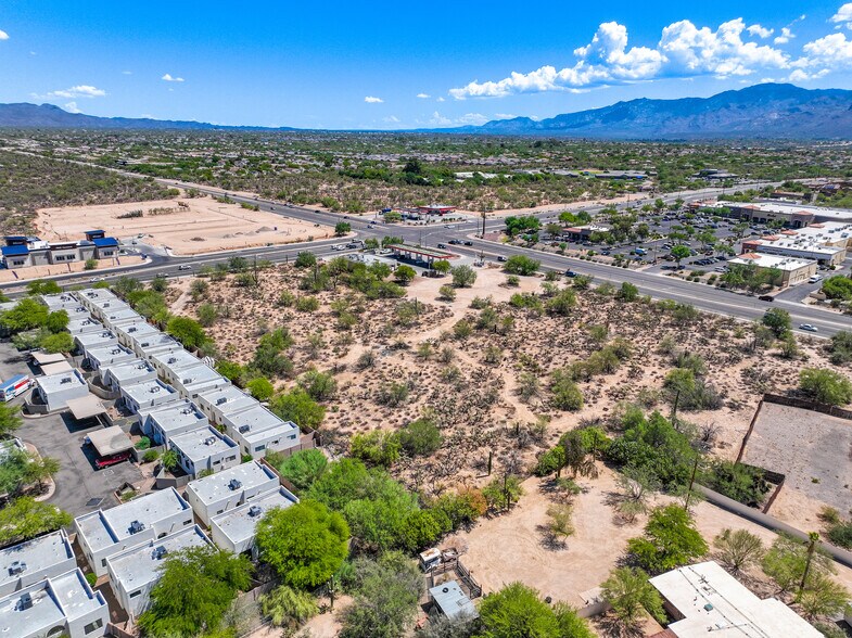 More Photos Of 8305 Thornydale Rd, Tucson Land For Lease