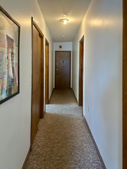 More Photos Of 18 Orchard St, Northampton Apartments For Sale