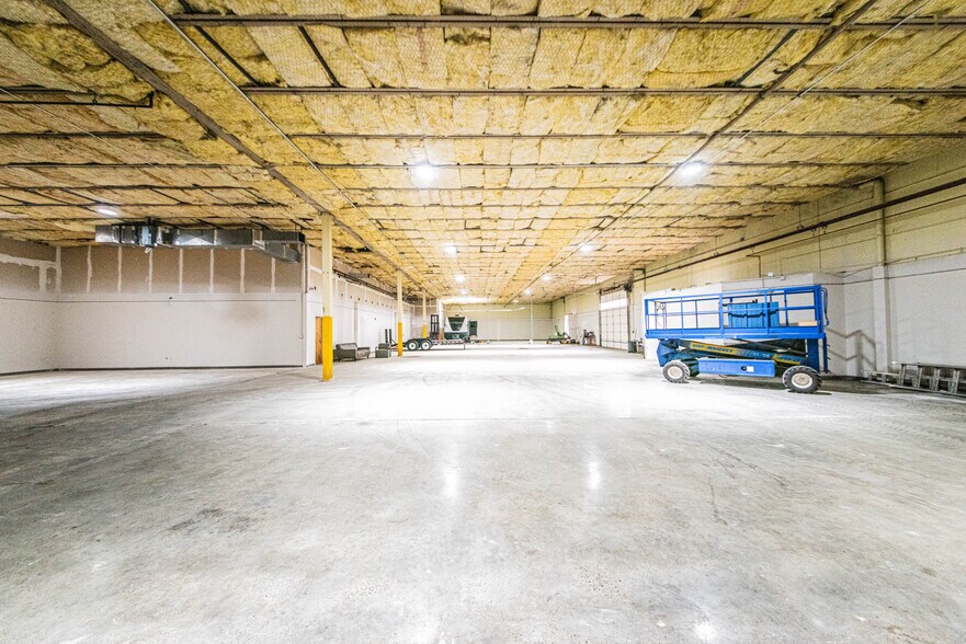 More Photos Of 3000 Irvin Cobb Dr, Paducah Warehouse For Sale