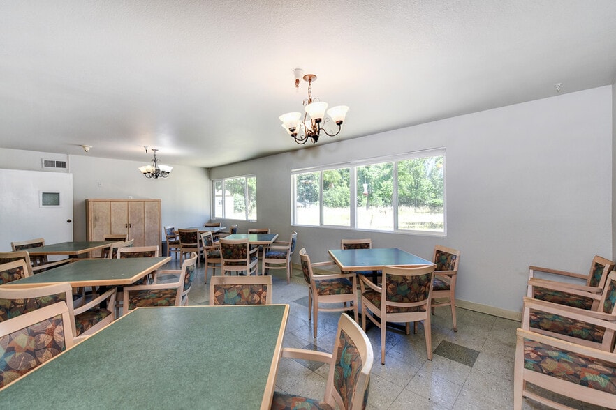 More Photos Of 7710 Sunset Ave, Fair Oaks Assisted Living For Sale