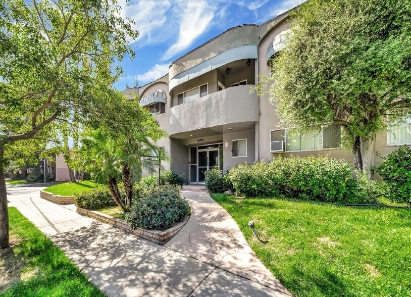 Primary Photo Of 6911 Haskell Ave, Van Nuys Apartments For Sale