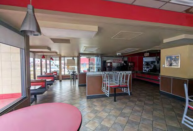 More Photos Of 8021 State Ave, Kansas City Fast Food For Lease