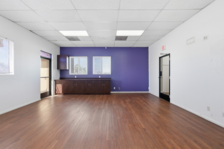 More Photos Of 8745 Whittier Blvd, Pico Rivera Storefront Retail Office For Lease