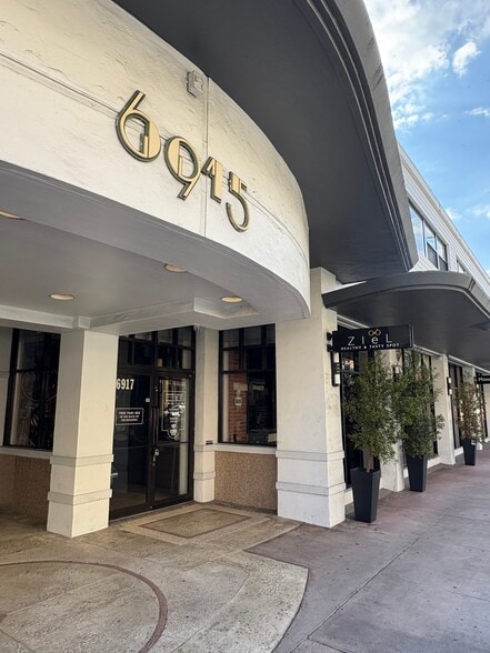 More Photos Of 6917 S Red Rd, Coral Gables Office For Lease