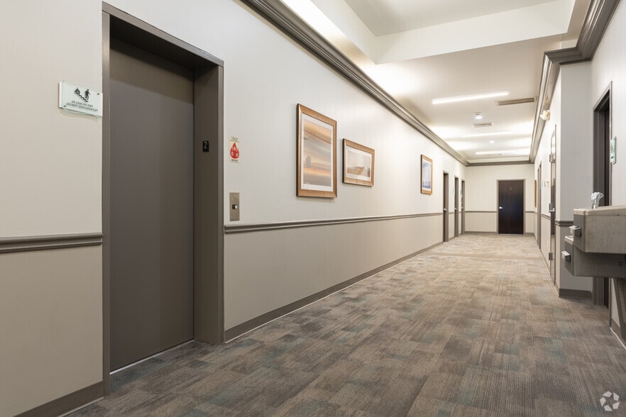 More Photos Of 1275 Highway 54 W, Fayetteville Medical For Lease