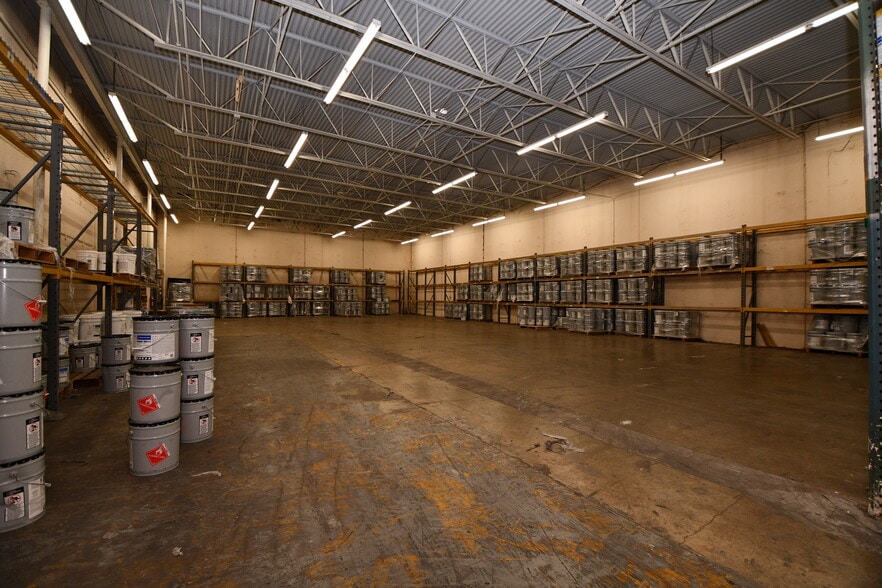 More Photos Of 7118 Harrisburg Blvd, Houston Medical For Sale