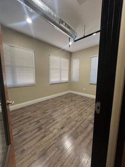 More Photos Of 1319 W Baseline Rd, Lafayette Medical For Lease