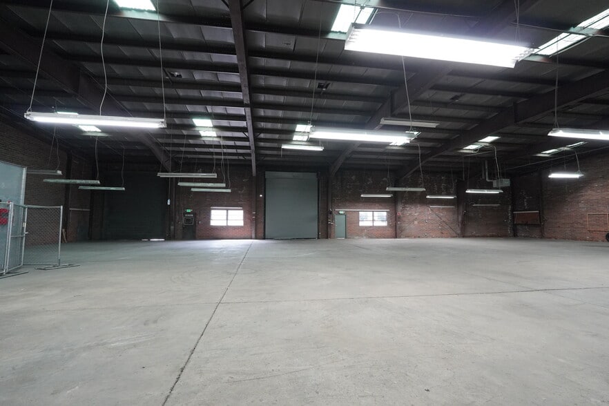 More Photos Of 590 Sunshine Ln, Reno Service For Lease