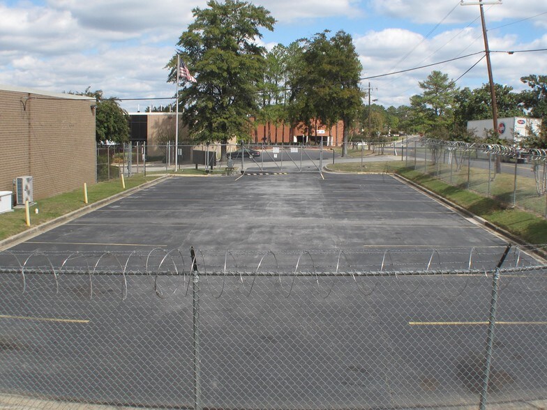 More Photos Of 55-65 Enterprise Blvd SW, Atlanta Distribution For Lease