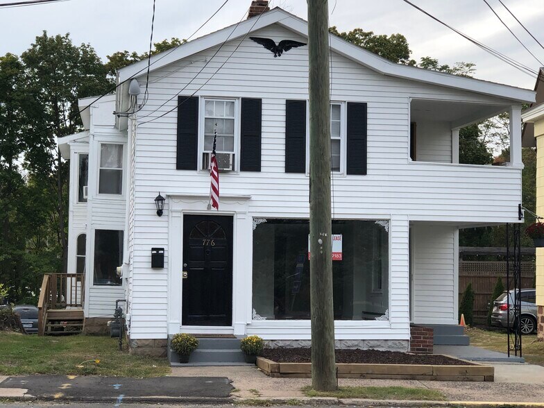 More Photos Of 774-776 S Main St, Plantsville Storefront Retail Office For Lease