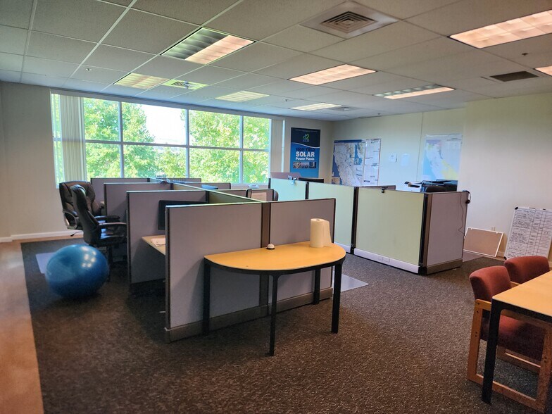 More Photos Of 4821 Golden Foothill Pky, El Dorado Hills Light Distribution For Lease