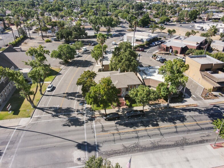 More Photos Of 355 W Las Palmas Ave, Patterson Office Residential For Sale