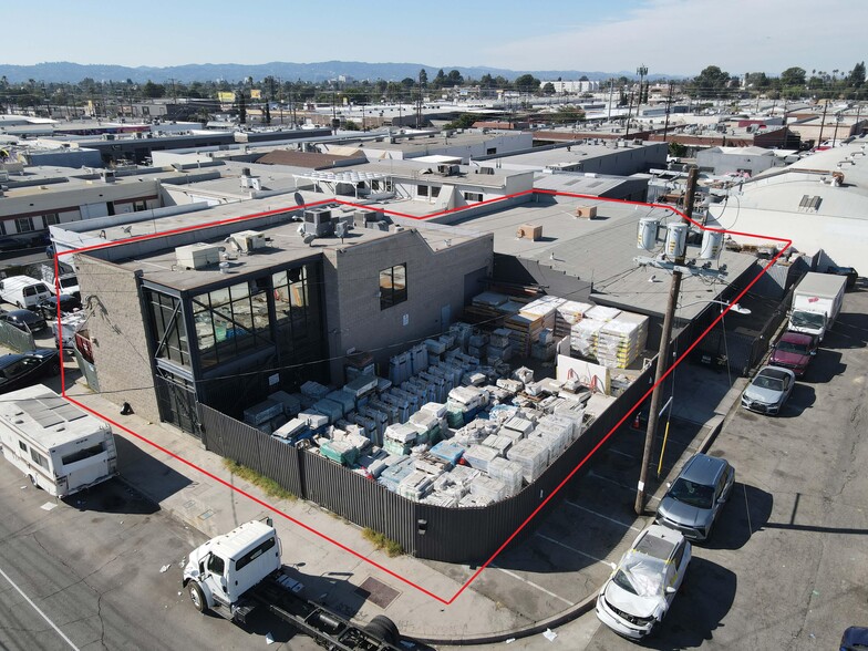 Primary Photo Of 7325 Atoll Ave, North Hollywood Manufacturing For Sale