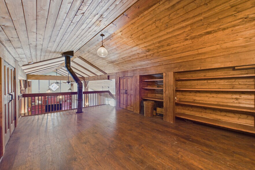 More Photos Of 949 Highway 82, Mountain Park Storefront Retail Residential For Sale