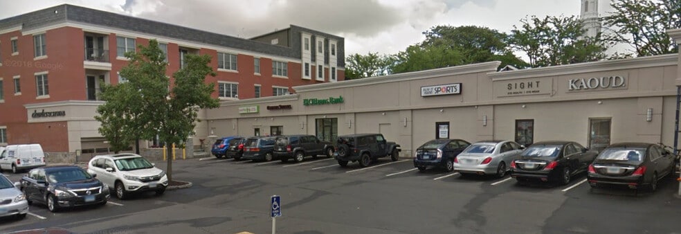 More Photos Of 15 S Main St, West Hartford Restaurant For Lease
