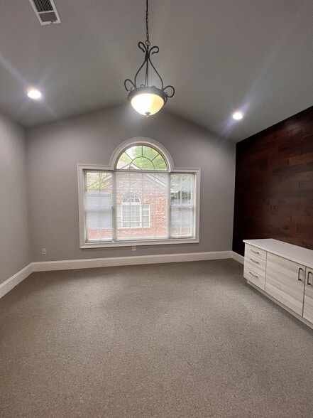 More Photos Of 11795 Northfall Ln, Alpharetta Business Park For Sale