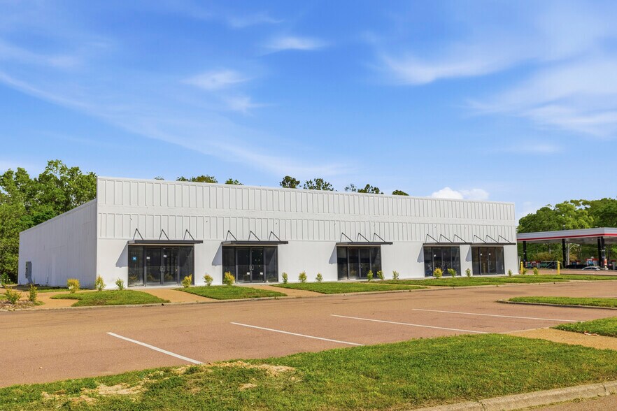 More Photos Of 6020 I 55 N, Jackson Restaurant For Lease