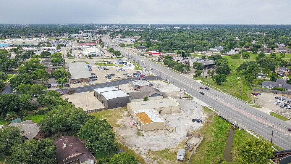 More Photos Of 6602 N Navarro St, Victoria General Retail For Sale