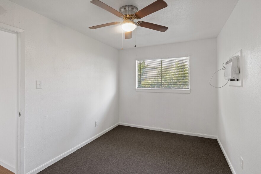 More Photos Of 8114 Stedman St, Houston Apartments For Sale