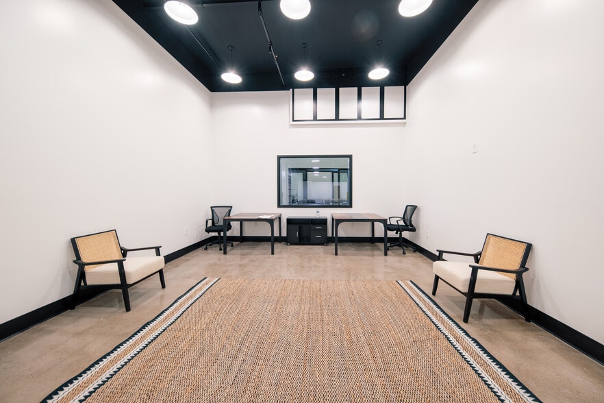 More Photos Of 550 Mallory Way, Carson City Warehouse For Lease