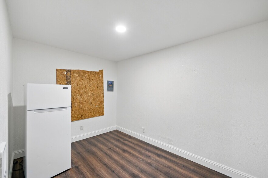 More Photos Of 462 Delhi Ave, Stockton Multifamily For Sale