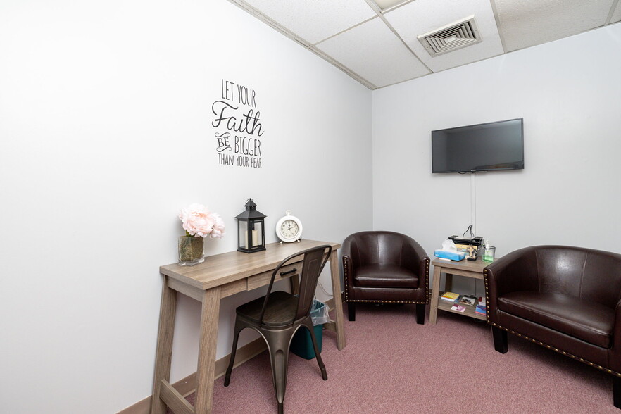 More Photos Of 704-708 Sumner Ave, Springfield Office Residential For Sale