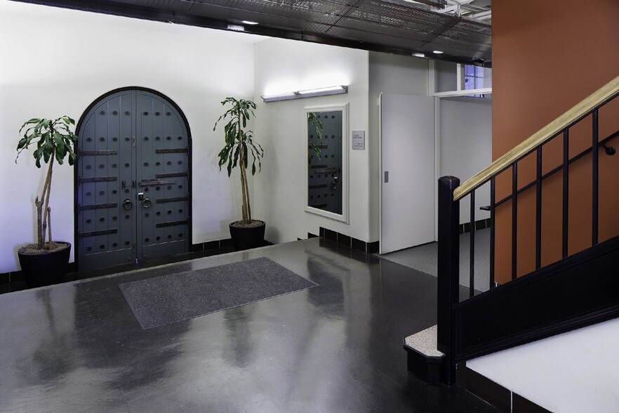 More Photos Of 38 Keyes Ave, San Francisco Office For Lease