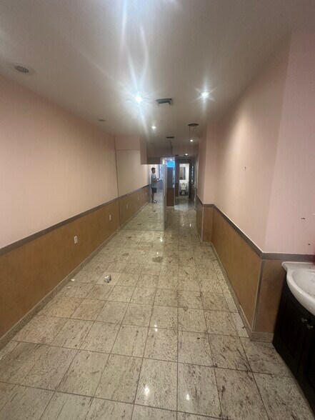 More Photos Of 1164 1st Ave, New York Apartments For Sale