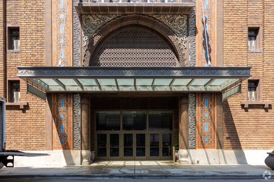 More Photos Of 600 N Wabash Ave, Chicago Casino For Lease