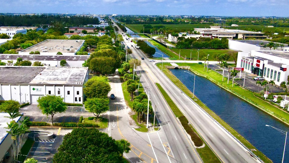 Primary Photo Of 8880-8888 NW 24th Ter, Doral Warehouse For Sale