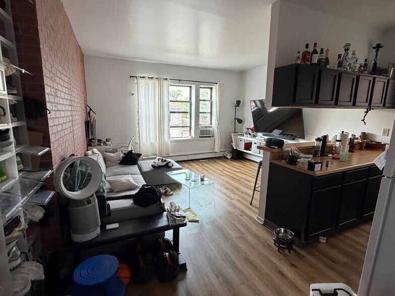 More Photos Of 130 Grand Ave, Englewood Apartments For Sale