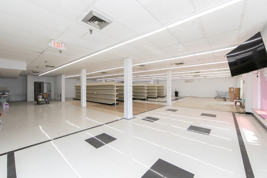 More Photos Of 4307 Route 130, Beverly General Retail For Lease