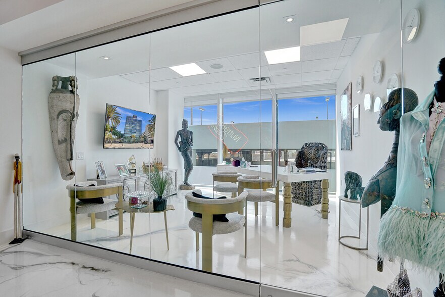 More Photos Of 18851 NE 29th Ave, Aventura Coworking Space