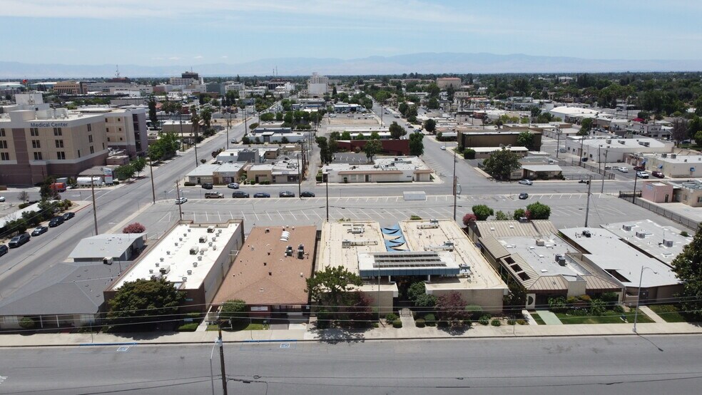 More Photos Of 1711 28th St, Bakersfield Medical For Lease