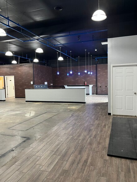 More Photos Of 7575 Buckley Rd, North Syracuse Unknown For Sale