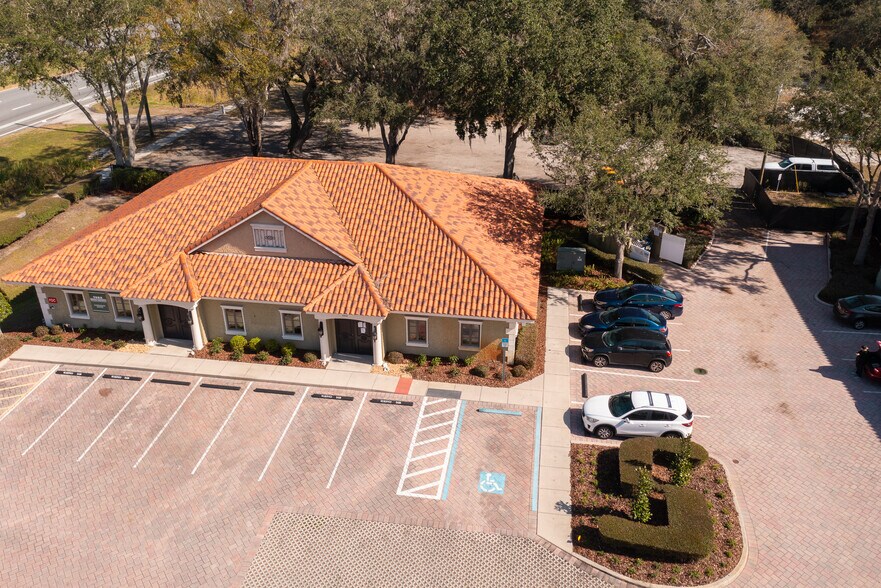 More Photos Of 2436-2438 Brunello Trace, Lutz Office For Lease