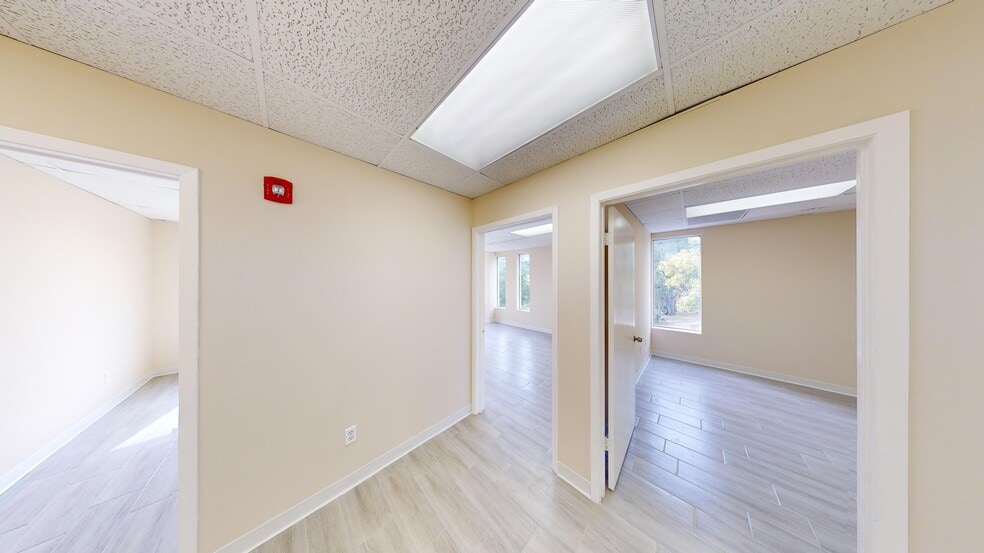 More Photos Of 5118 N 56th St, Tampa Office For Lease