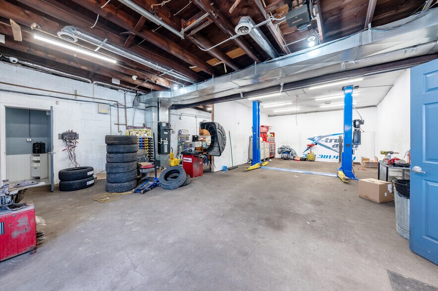 More Photos Of 1385 Greenbag Rd, Morgantown Industrial For Lease