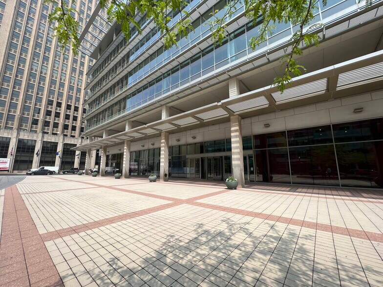 More Photos Of 835 W Hamilton St, Allentown Apartments For Lease