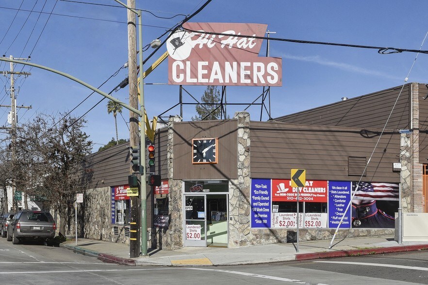 Primary Photo Of 2974-2996 Macarthur Blvd, Oakland Storefront For Lease
