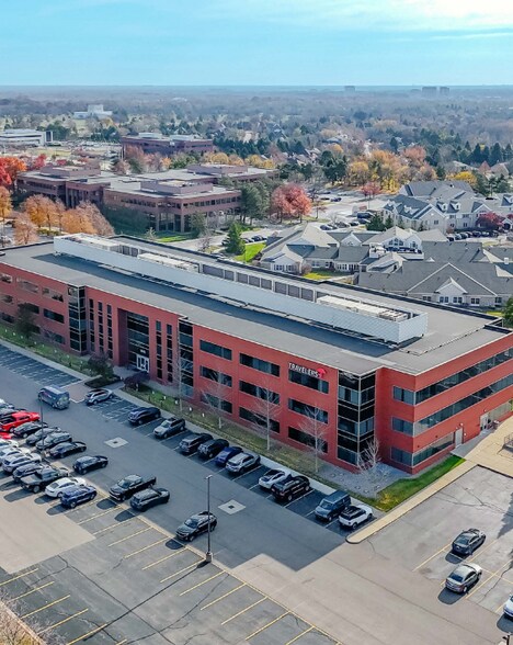 More Photos Of 1441 W Long Lake Rd, Troy Office For Sale