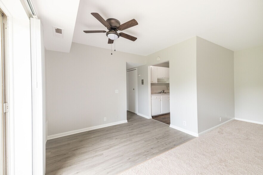 More Photos Of 3651 Balfour Ct, Flint Multifamily For Sale