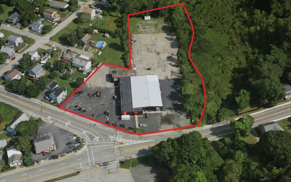 Primary Photo Of 1100 Warren Ave, East Providence Auto Dealership For Sale